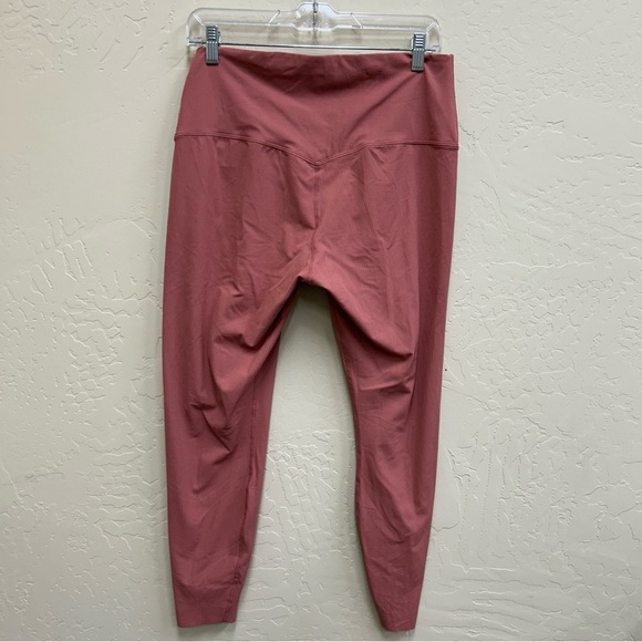 Nike Zenvy Coral High Rise Leggings 7/8 Length   Size: XL.   NWT - Picture 3 of 8